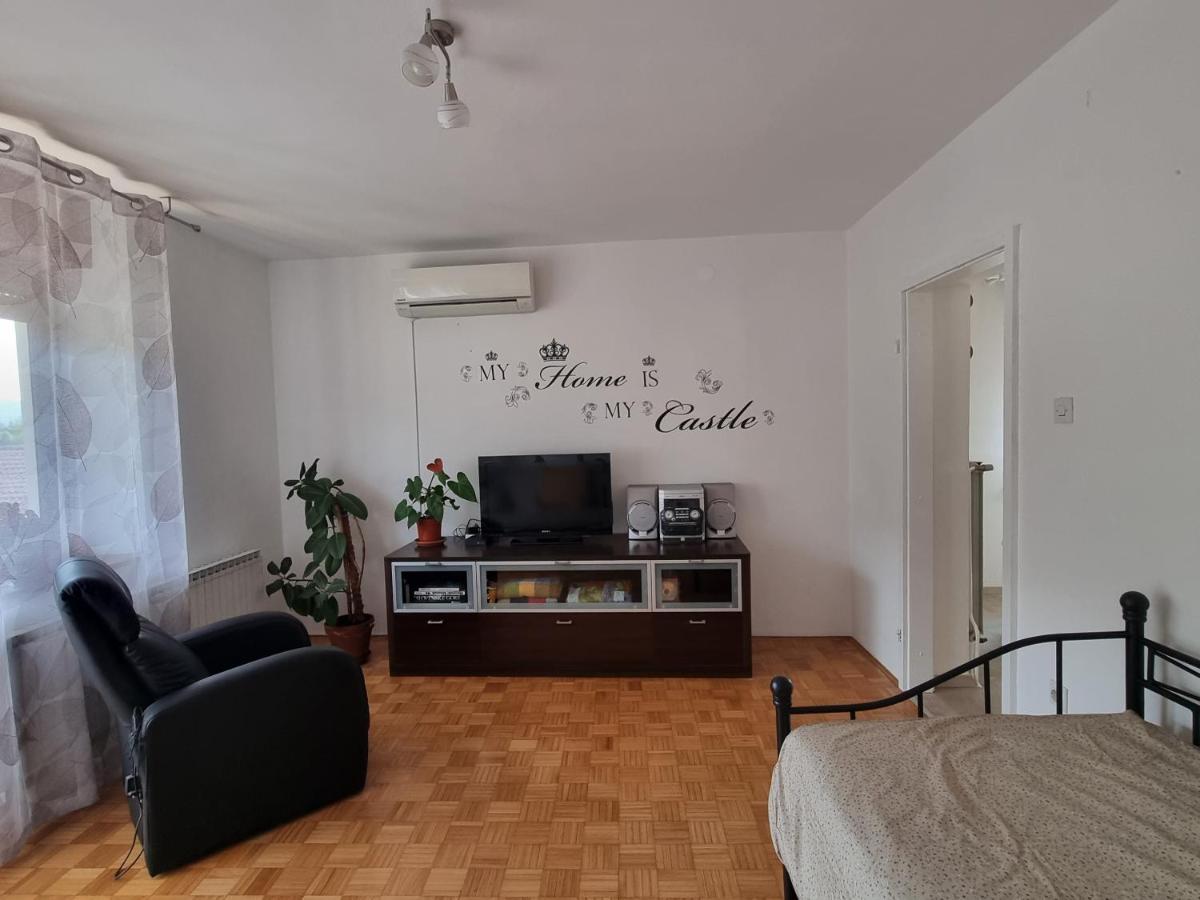 Apartma Doma Толмин Екстер'єр фото